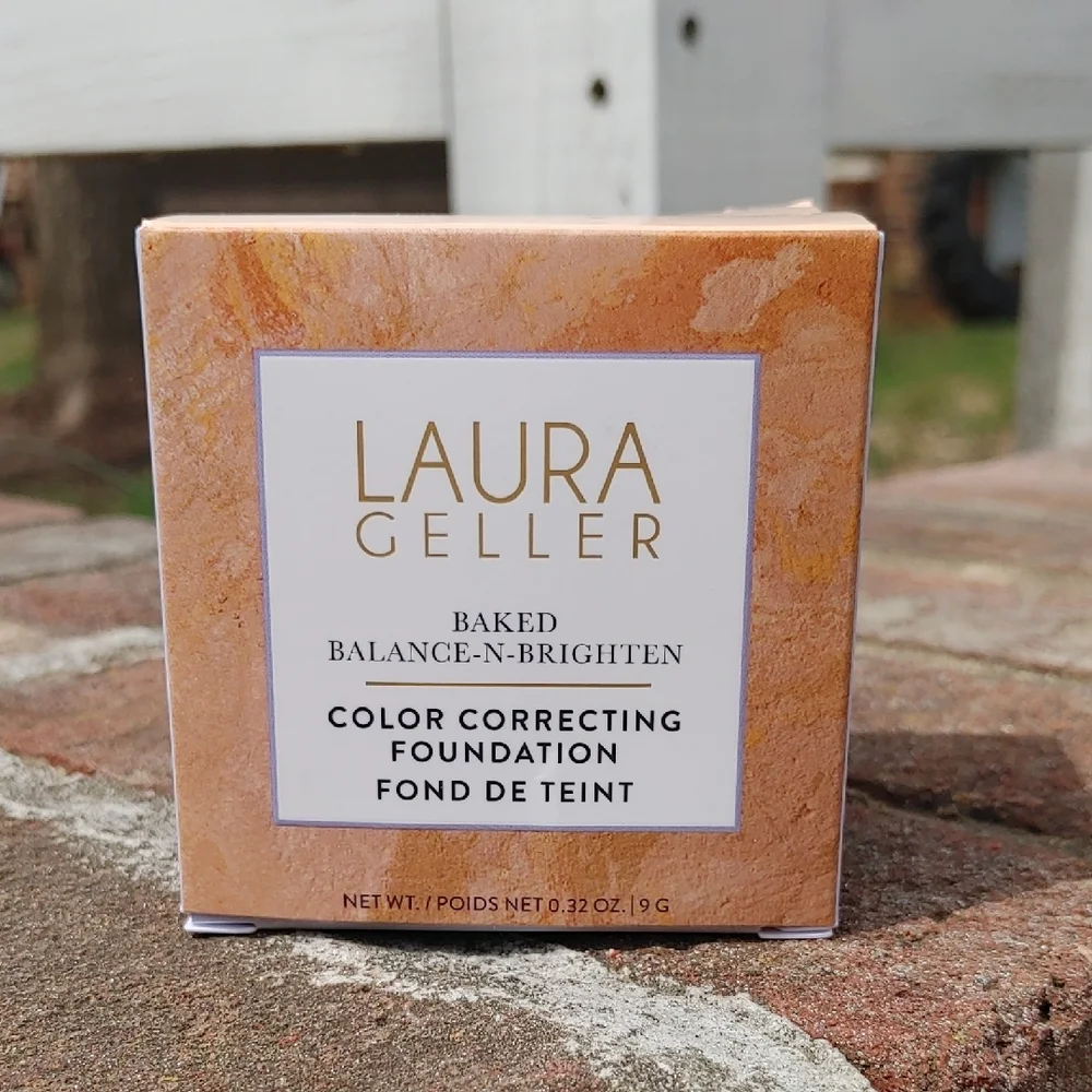 Laura Geller Fair Color Correcting Powder Foundation